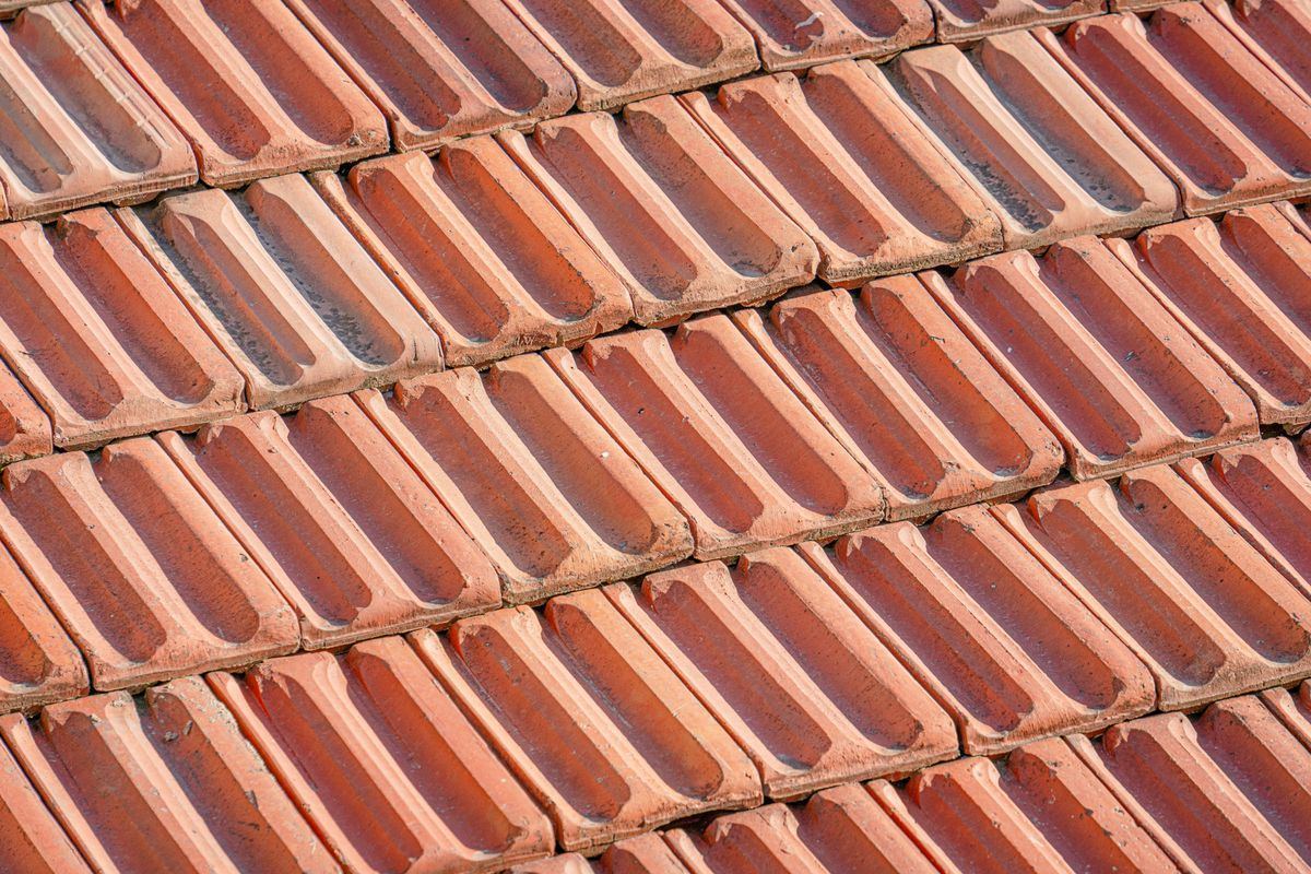Détail d’une couverture posée par Couvreur Toit-Reno Bordeaux